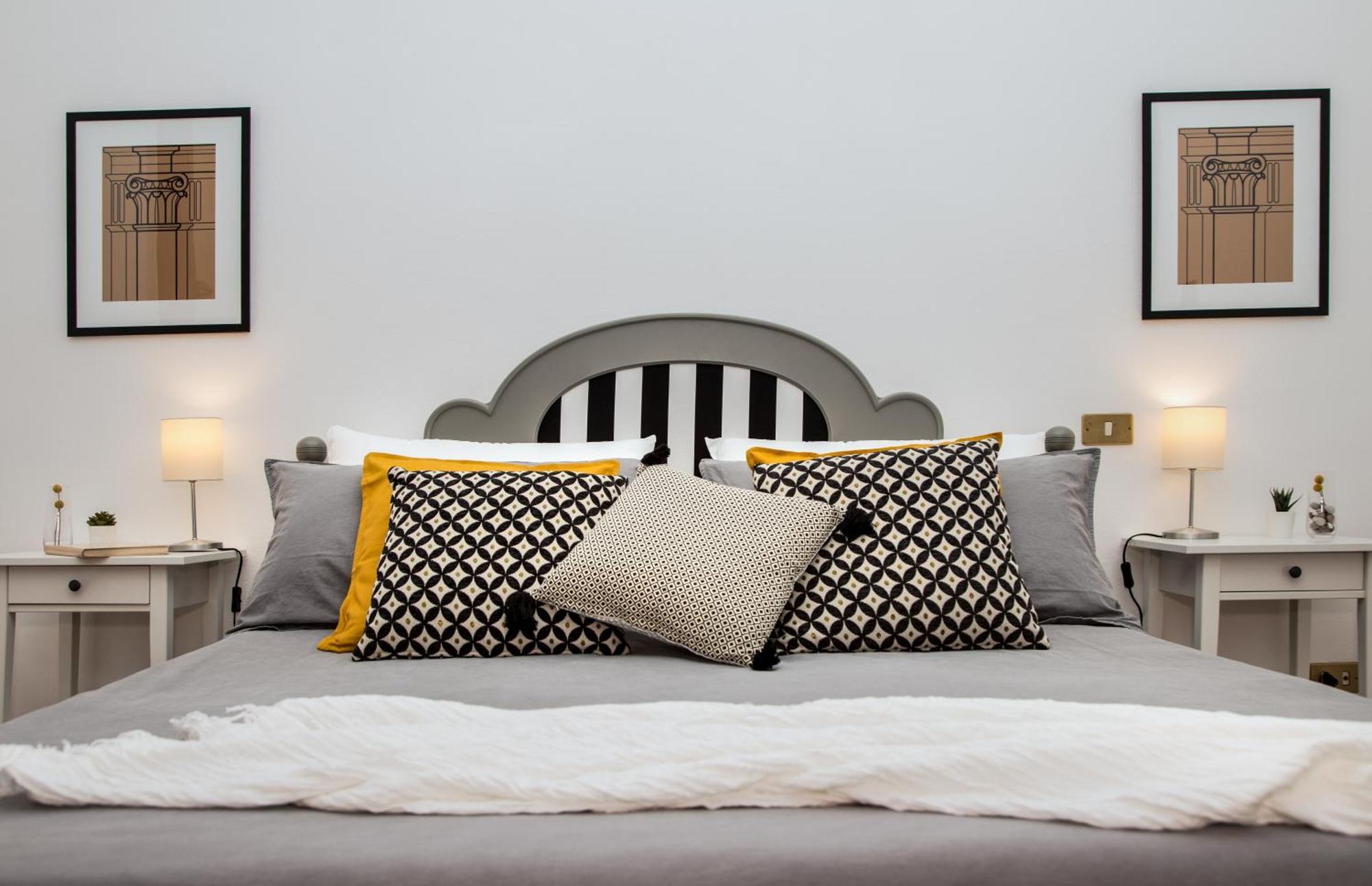 Gocce Villas - Casa Frangio Modern Apartment Historical Centre Naples Extérieur photo